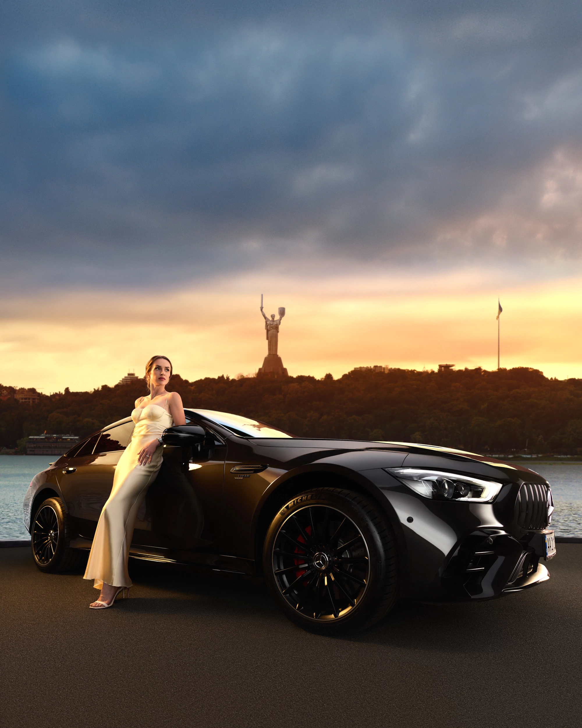 Together with you: Elina Svitolina at the new advertising campaign of Mercedes-Benz Ukraine0