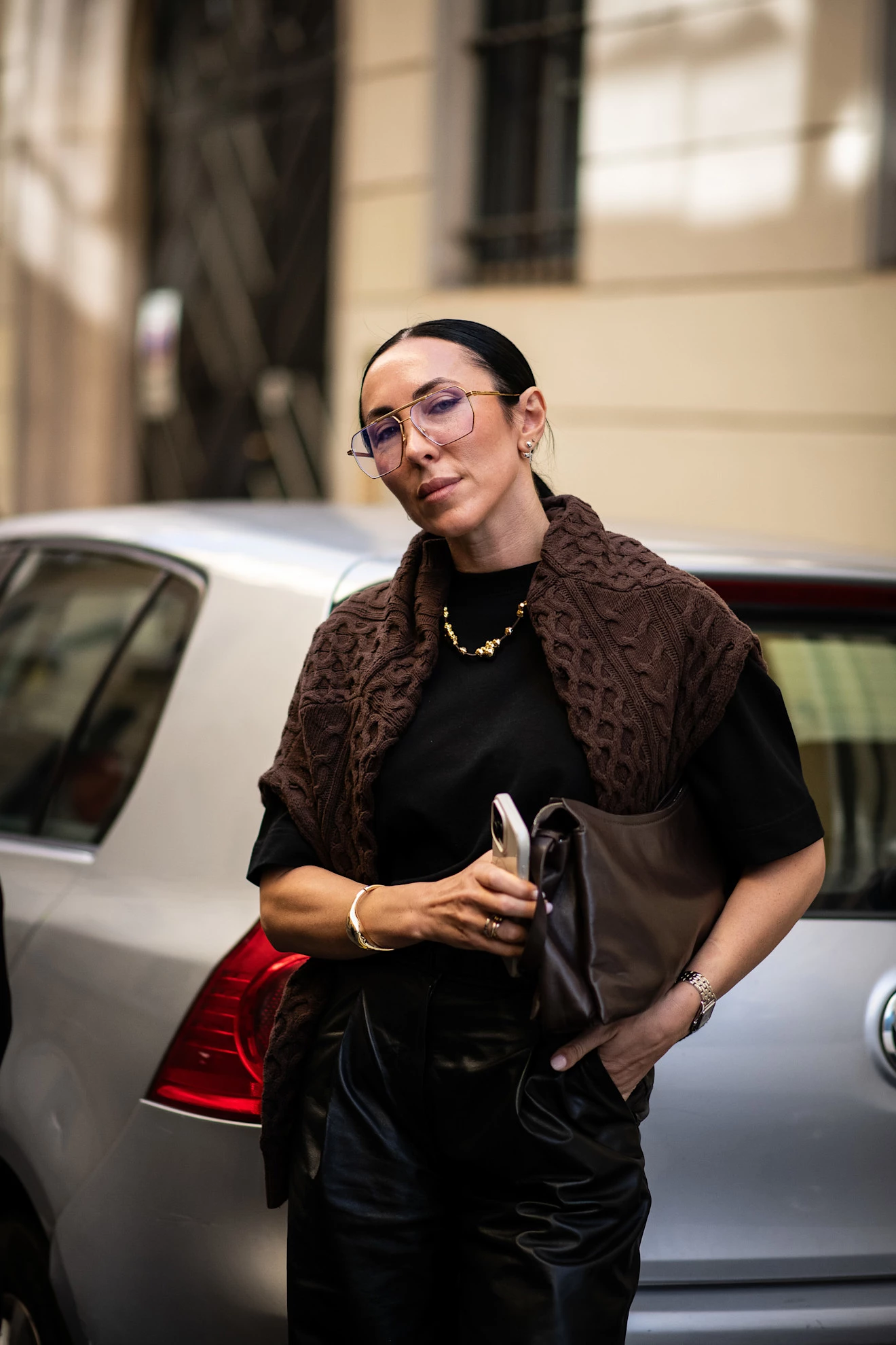 Urban Style: Brown Knitwear - Trendsetters' Guide to the Season's Key Piece and Shade
6