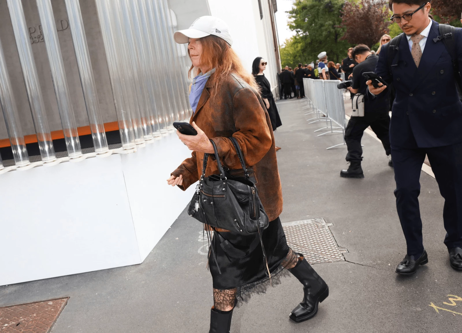 Fall/Winter '25/'26: Top 5 Street-Chic Skirt Trends
2