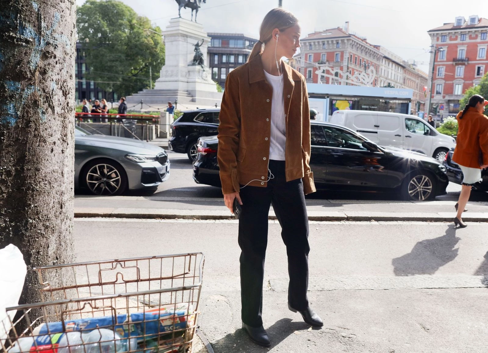 Street Style: Half a Dozen Essential Suede Pieces for Autumn
1