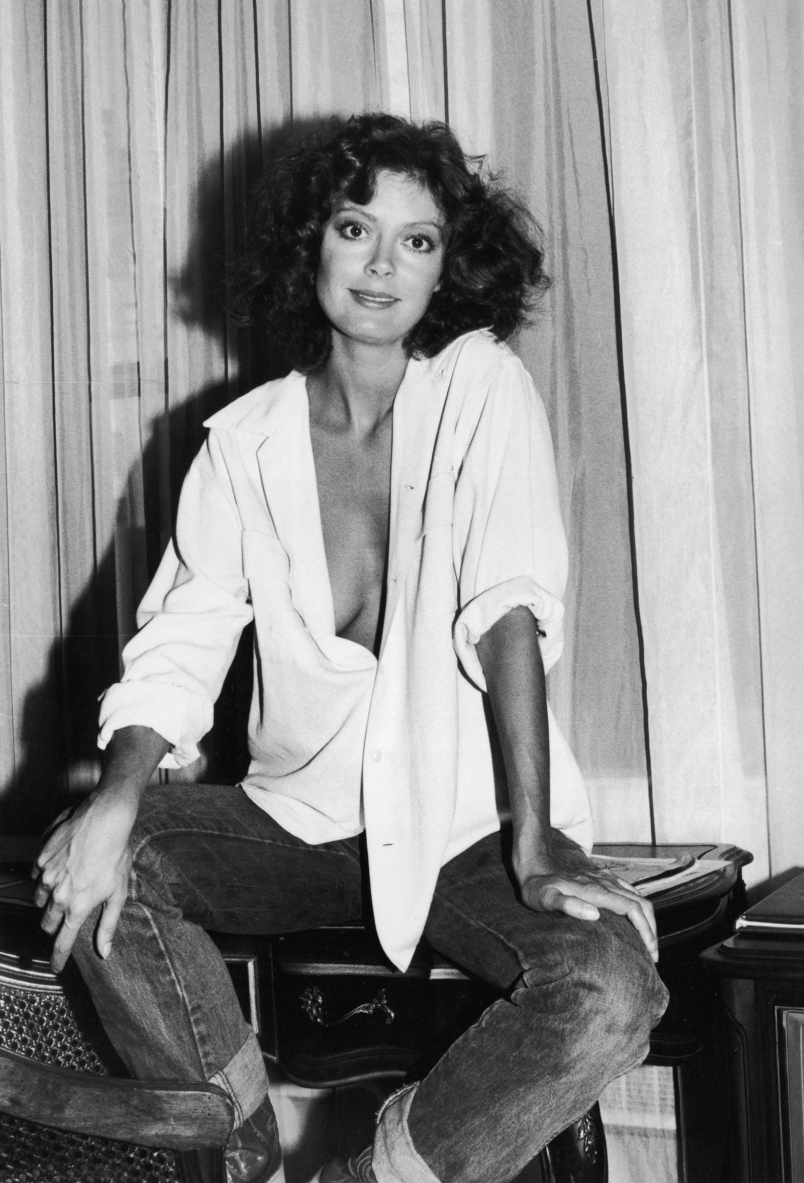 Sarandon's Best Retro Styles to Try Now
2