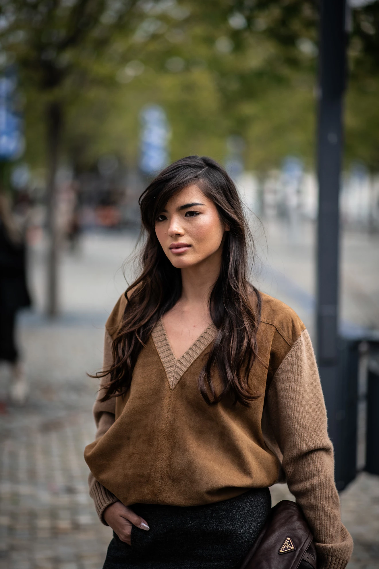 Urban Style: Brown Knitwear - Trendsetters' Guide to the Season's Key Piece and Shade
5