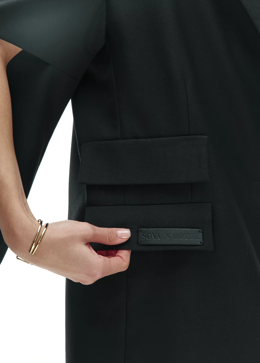 SOVA Jewelry Stylists: Operation, Client Experiences, and COVER's New Apparel
3