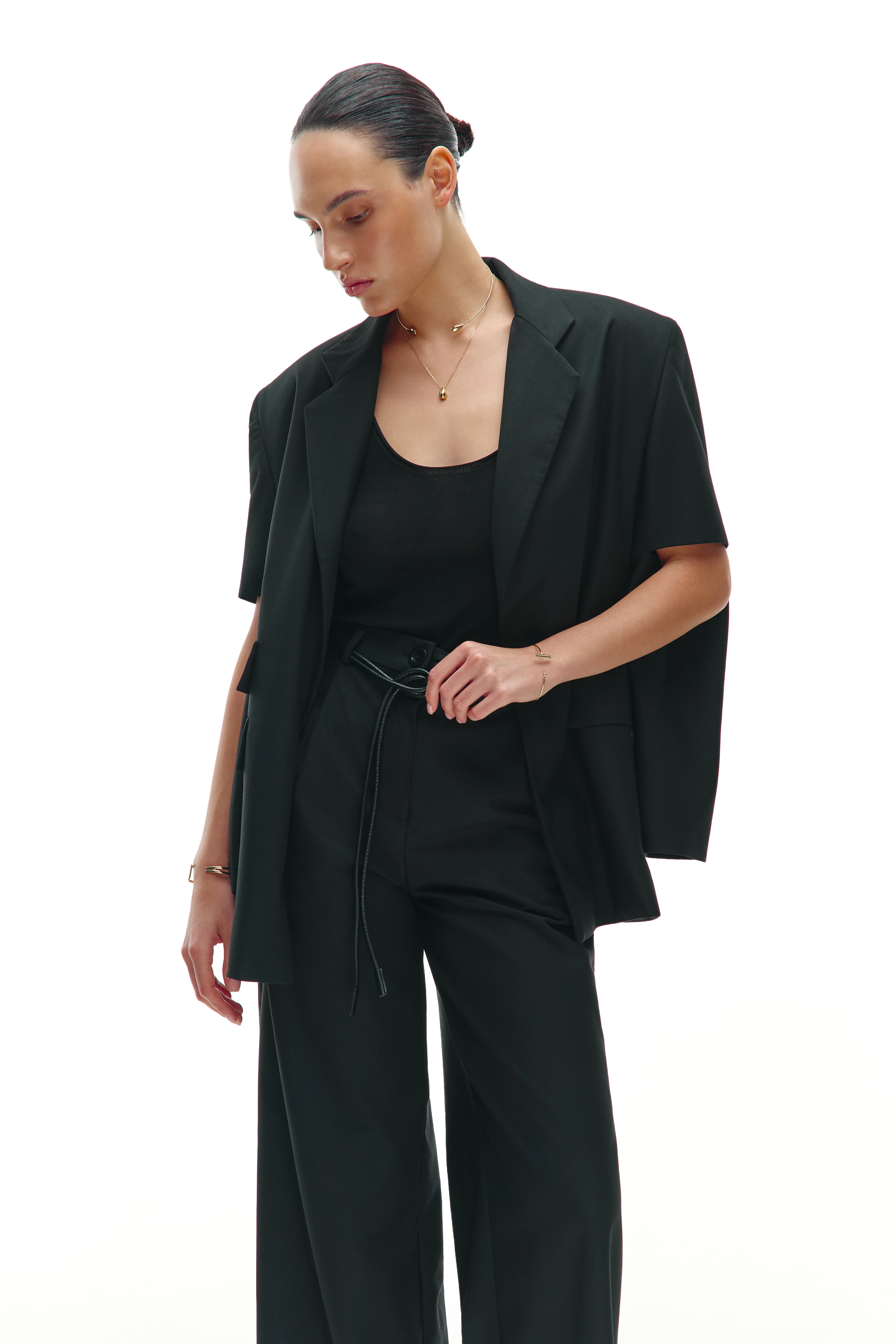 SOVA Jewelry Stylists: Operation, Client Experiences, and COVER's New Apparel
2