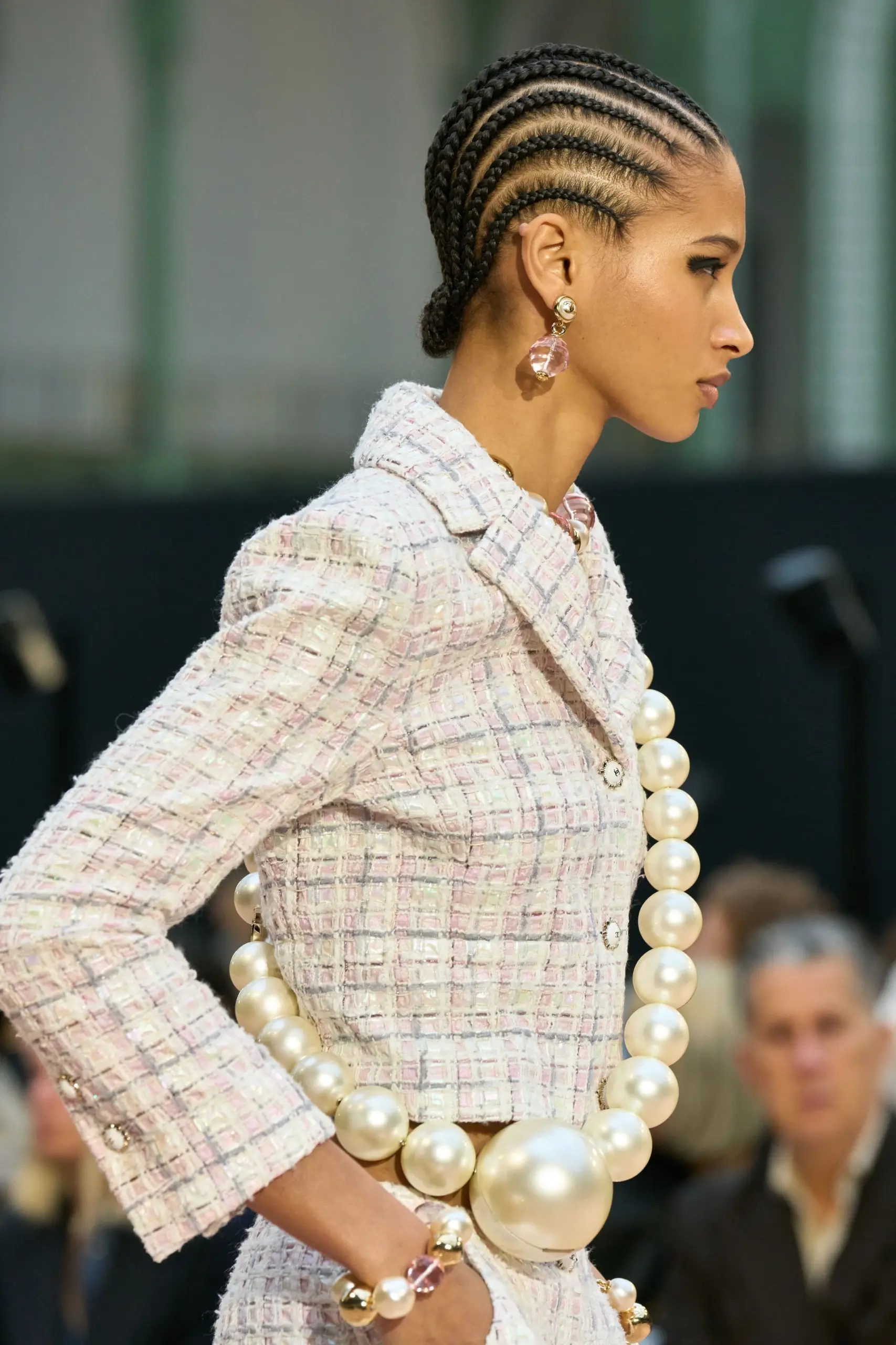Six Jewelry Styles to Revamp Your Appearance This Autumn & Winter (2025-2026)