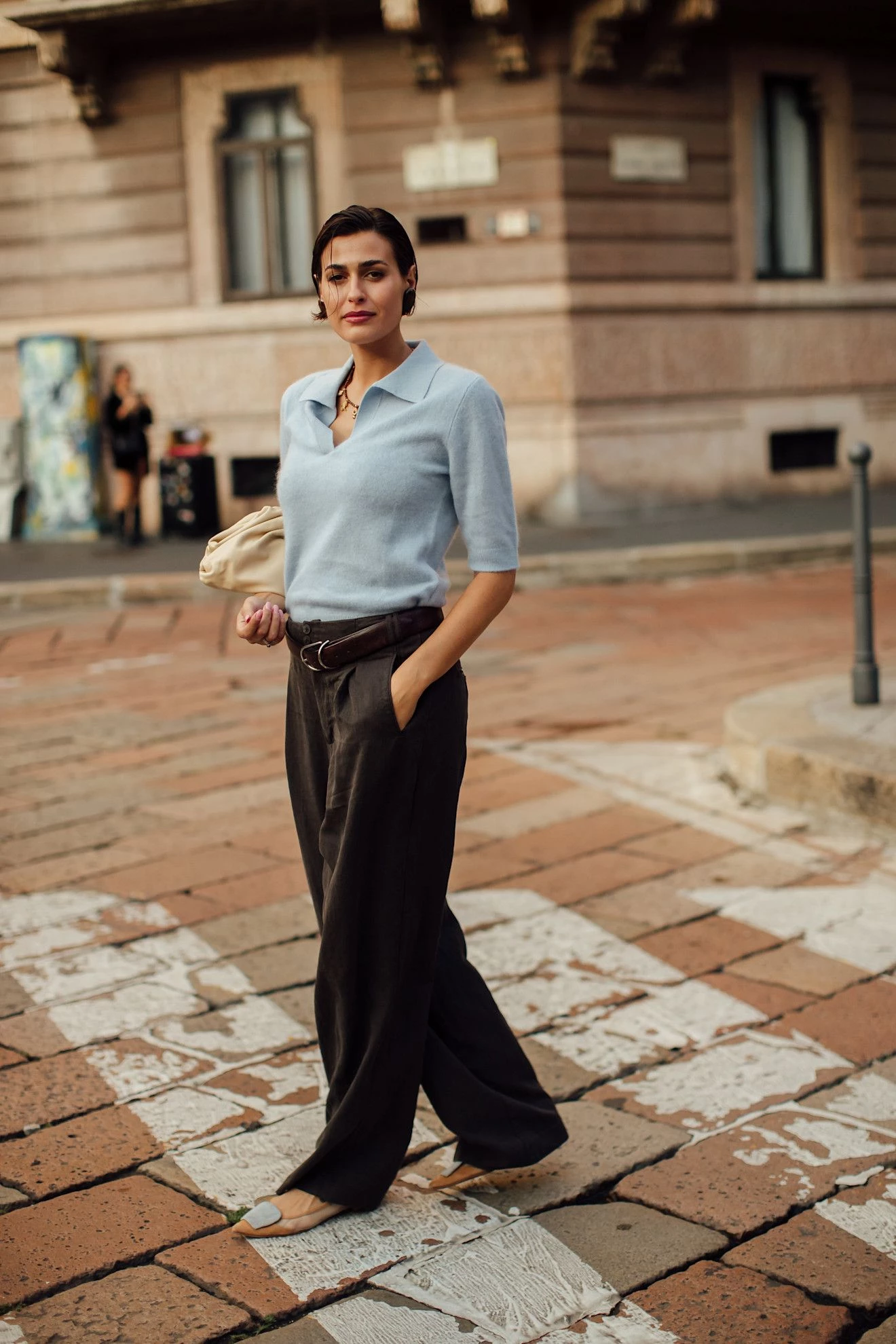 This autumn, exchange your cotton tee for a knitted pullover.
1