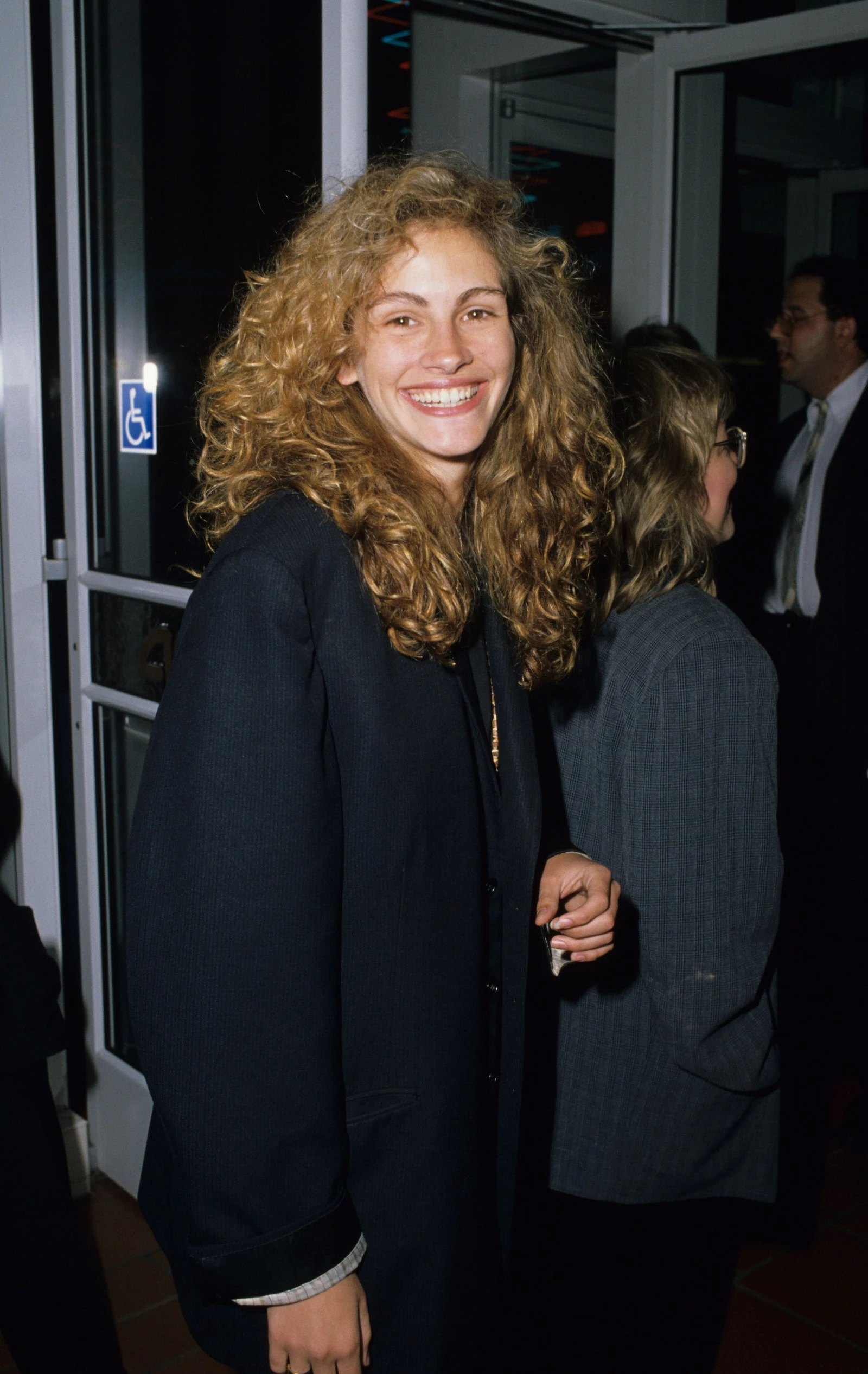 Julia Roberts: Amazing Old Photo
12