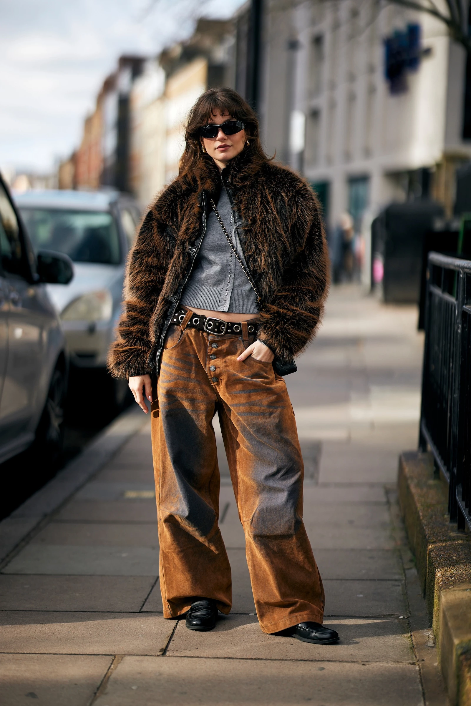 Chocolate Denim Dominance: Top 4 Jean Styles for Autumn
3