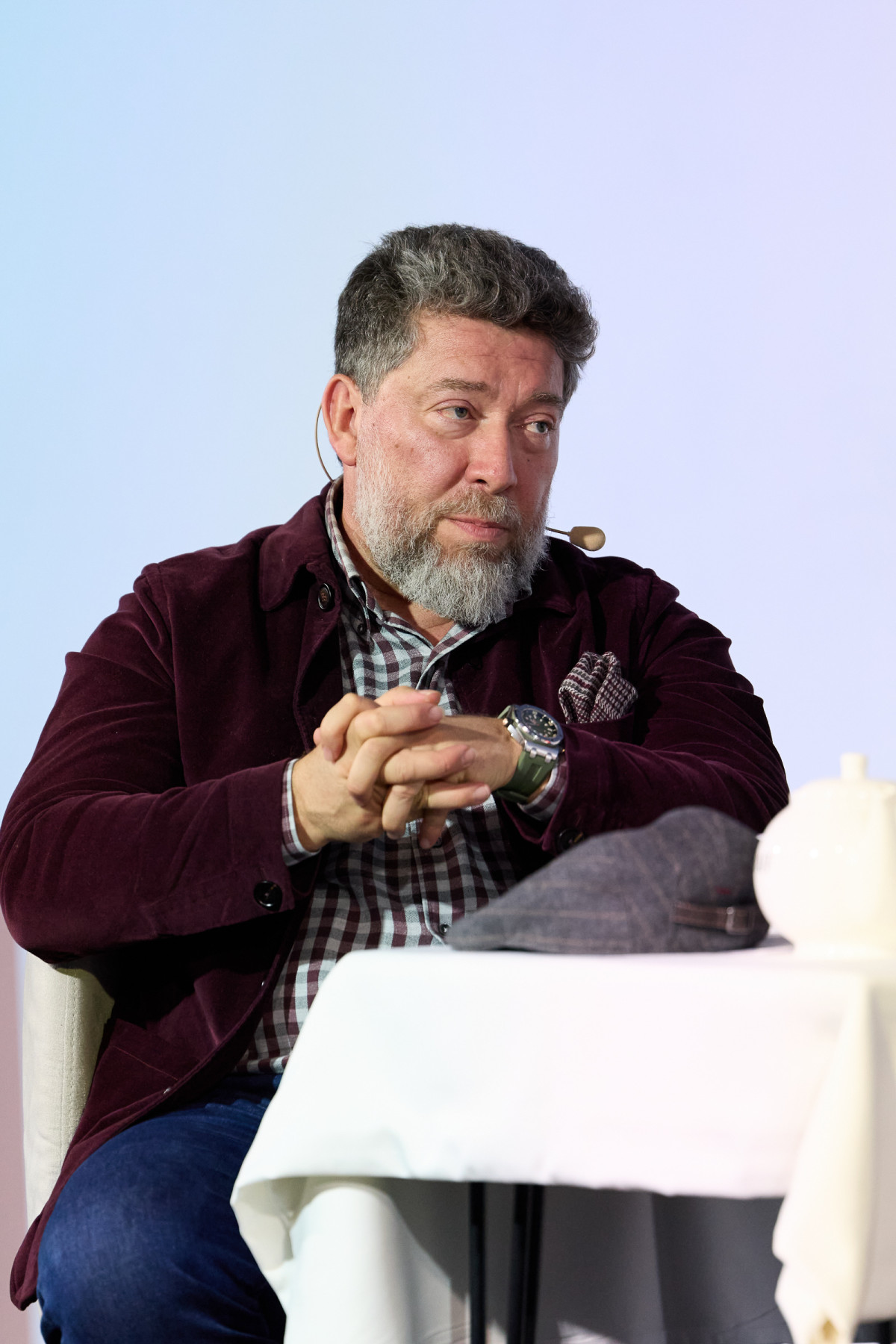 Unscripted Exchange: Andriy Zdesenko and Maryna Avdeeva's Charismatic, Leading, and Inspiring Business Talk at ELLE Active Forum
1