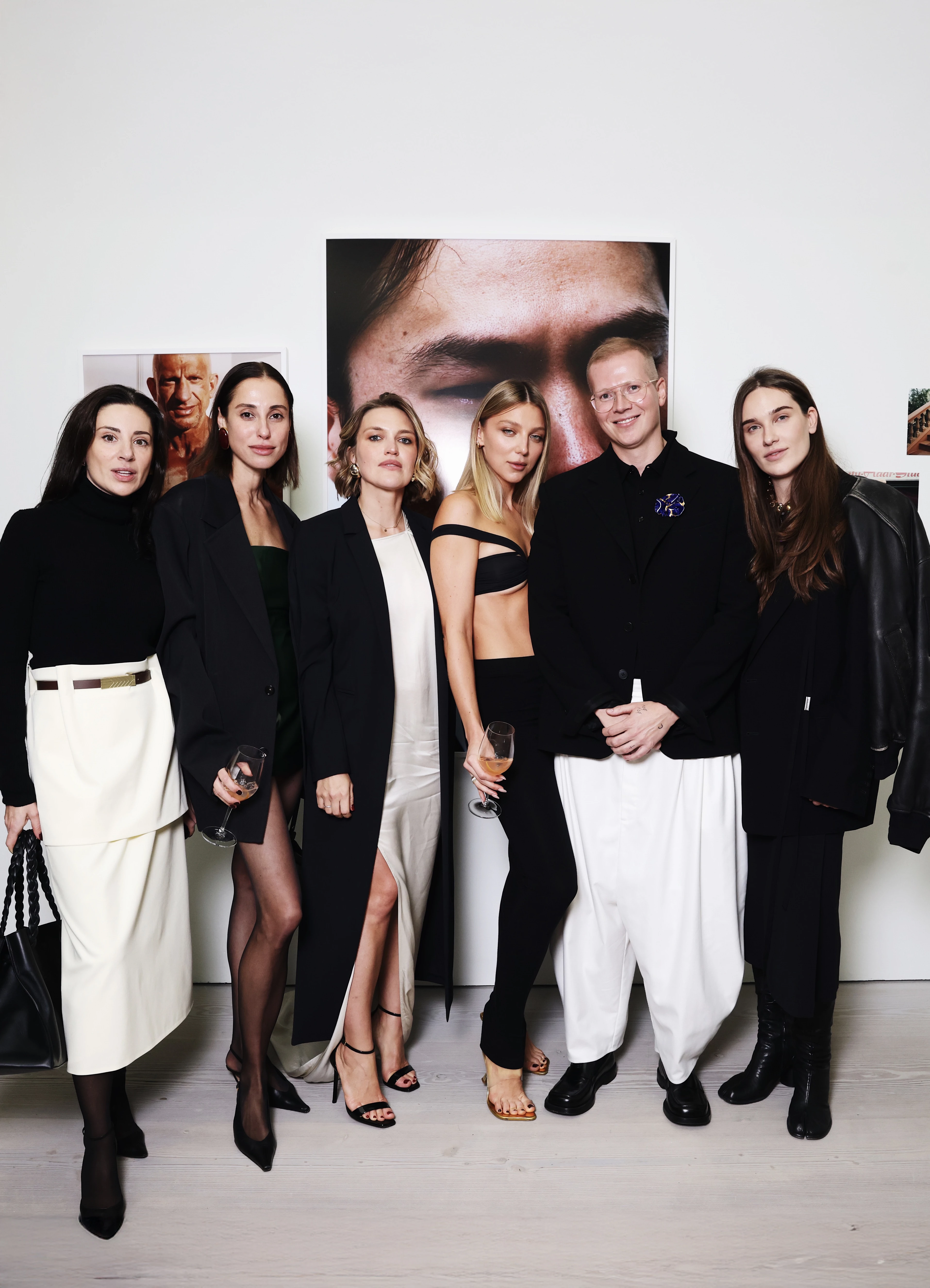 Svitlana Bevza, Natalia Kamenska, Maryana Shafro, Meri Furtas, Venya Brikalin and Marta Bertman6