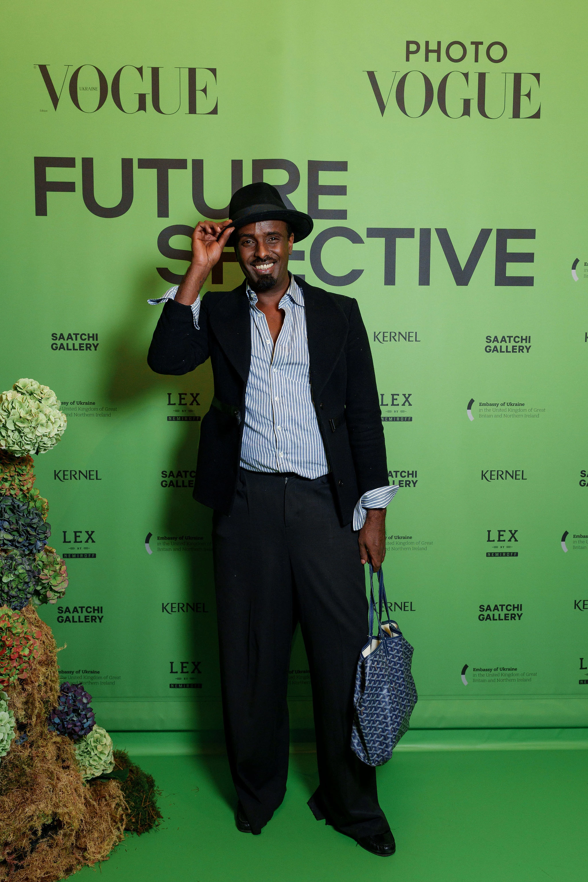 Ukrainian Vogue unveils a large-scale photo exhibition in London47