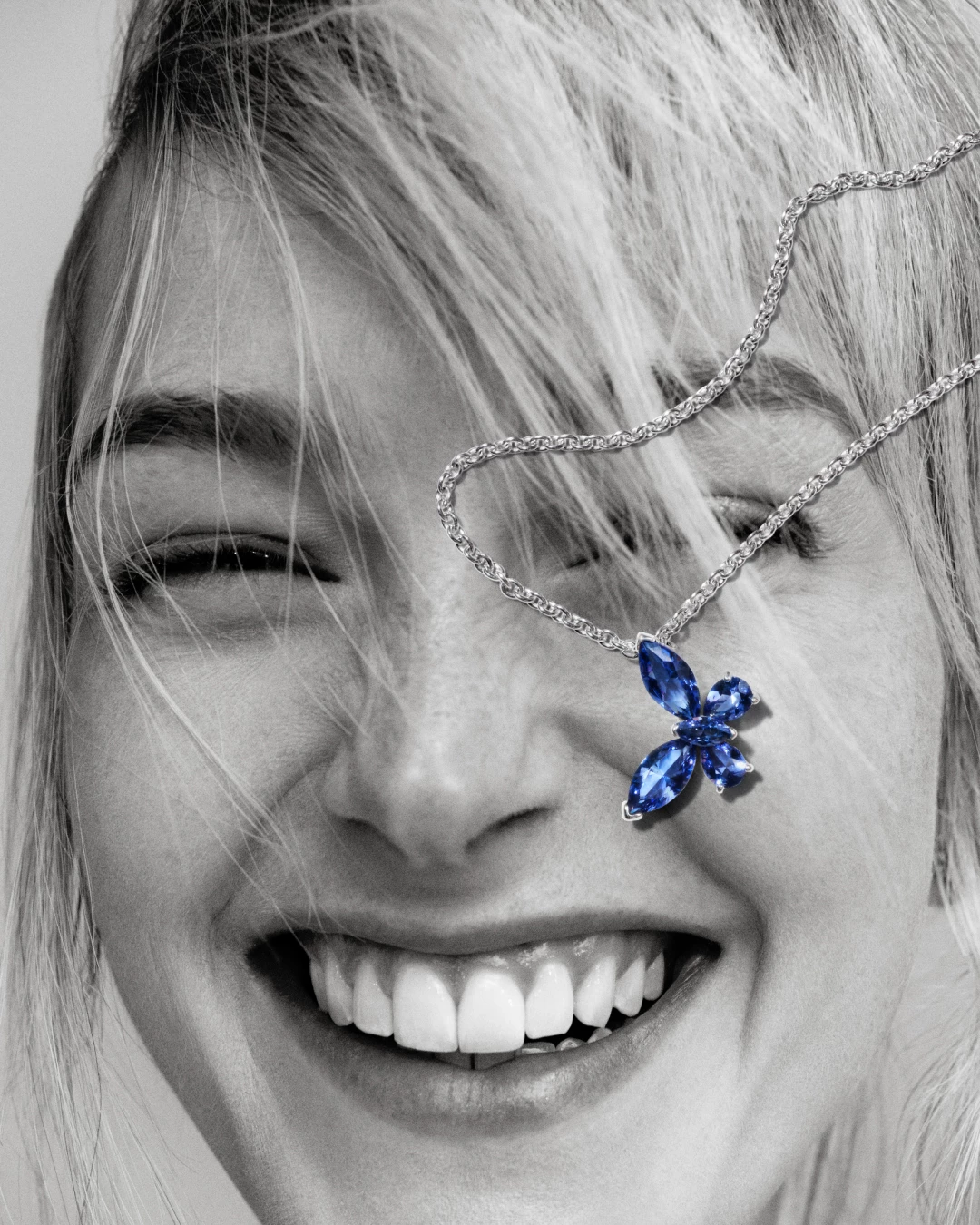 Gift-giving time arrives: Pandora unveils winter gems line.
5