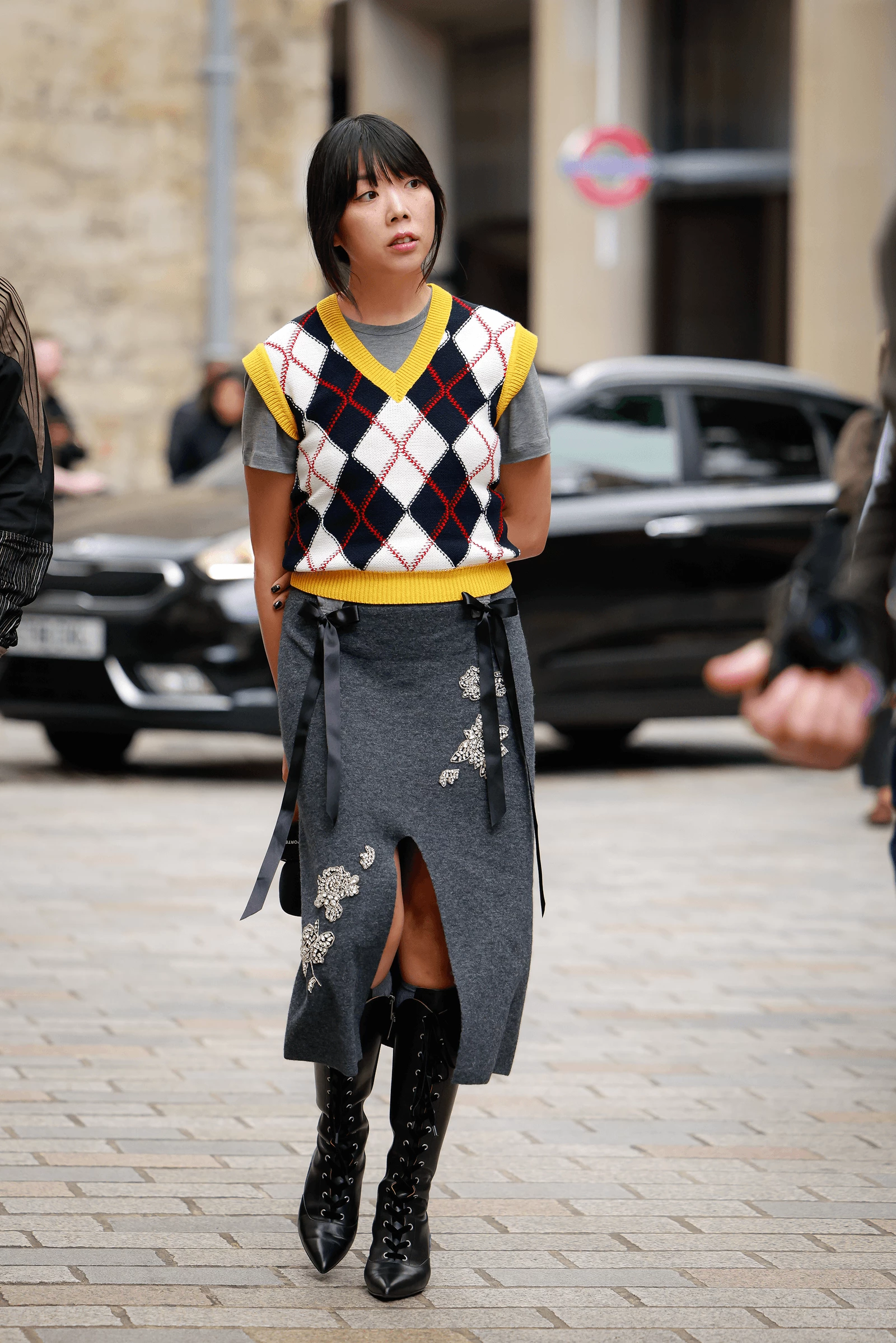 This subtle element will mark the trendiest boots this year.
5