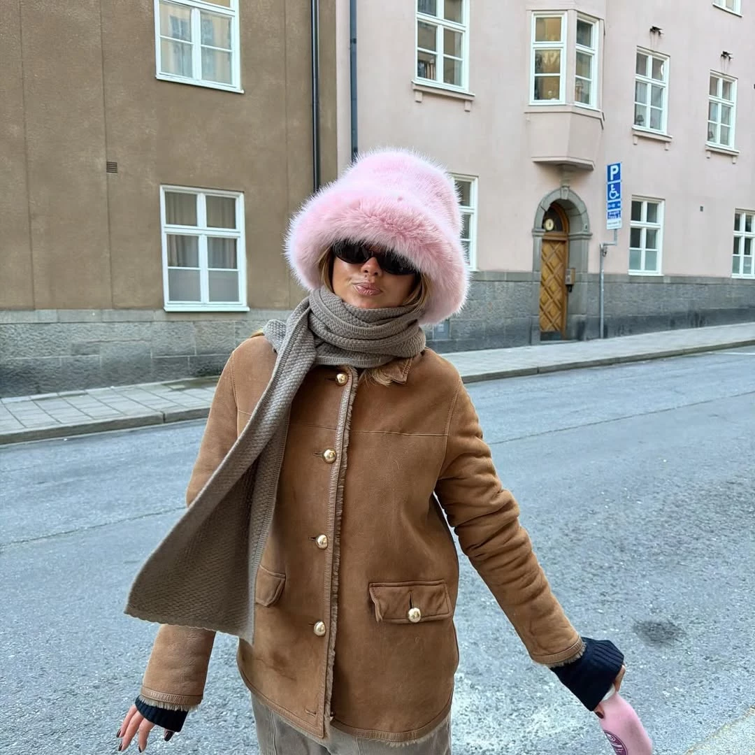 Instagram @matildadjerf4