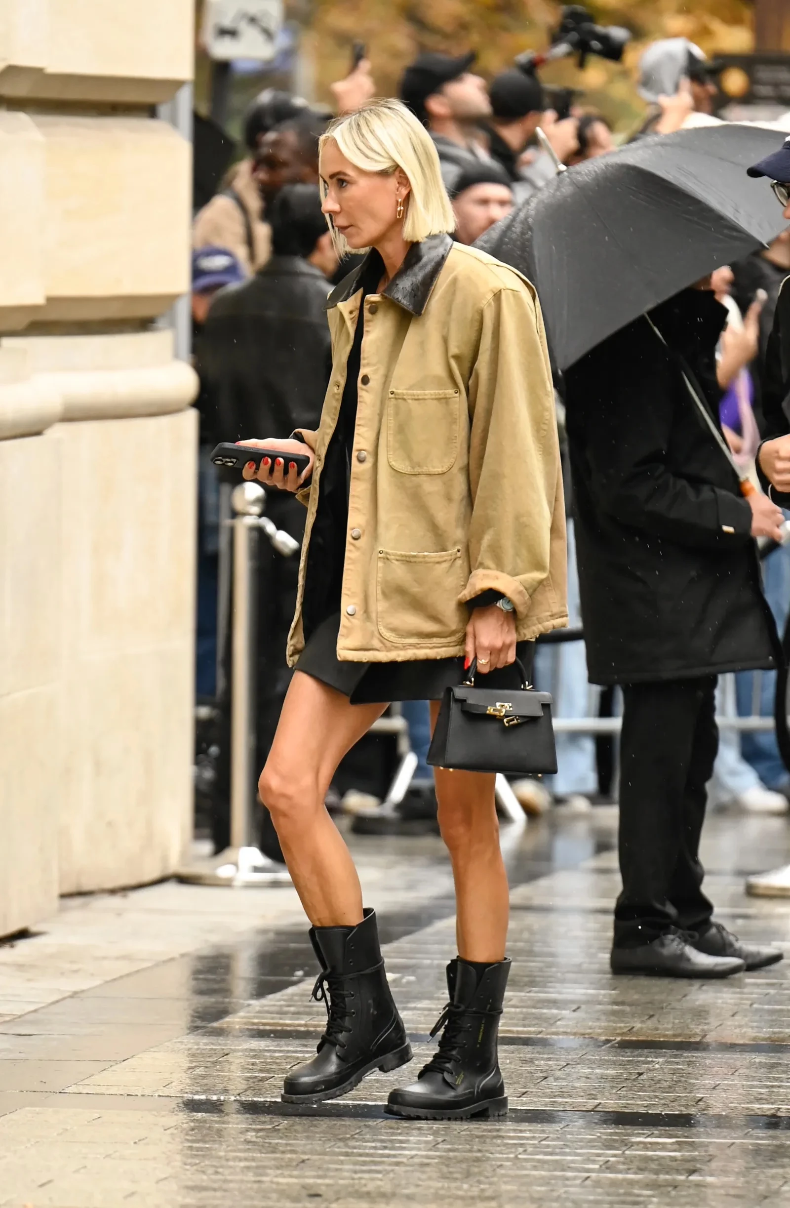 The best shoes for frosty days: fashionable lace-up boots that will replace uggs in winter 20260