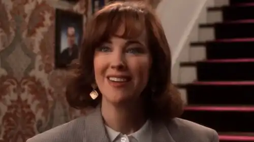 The world says goodbye to Hollywood's most eccentric mom, Catherine…