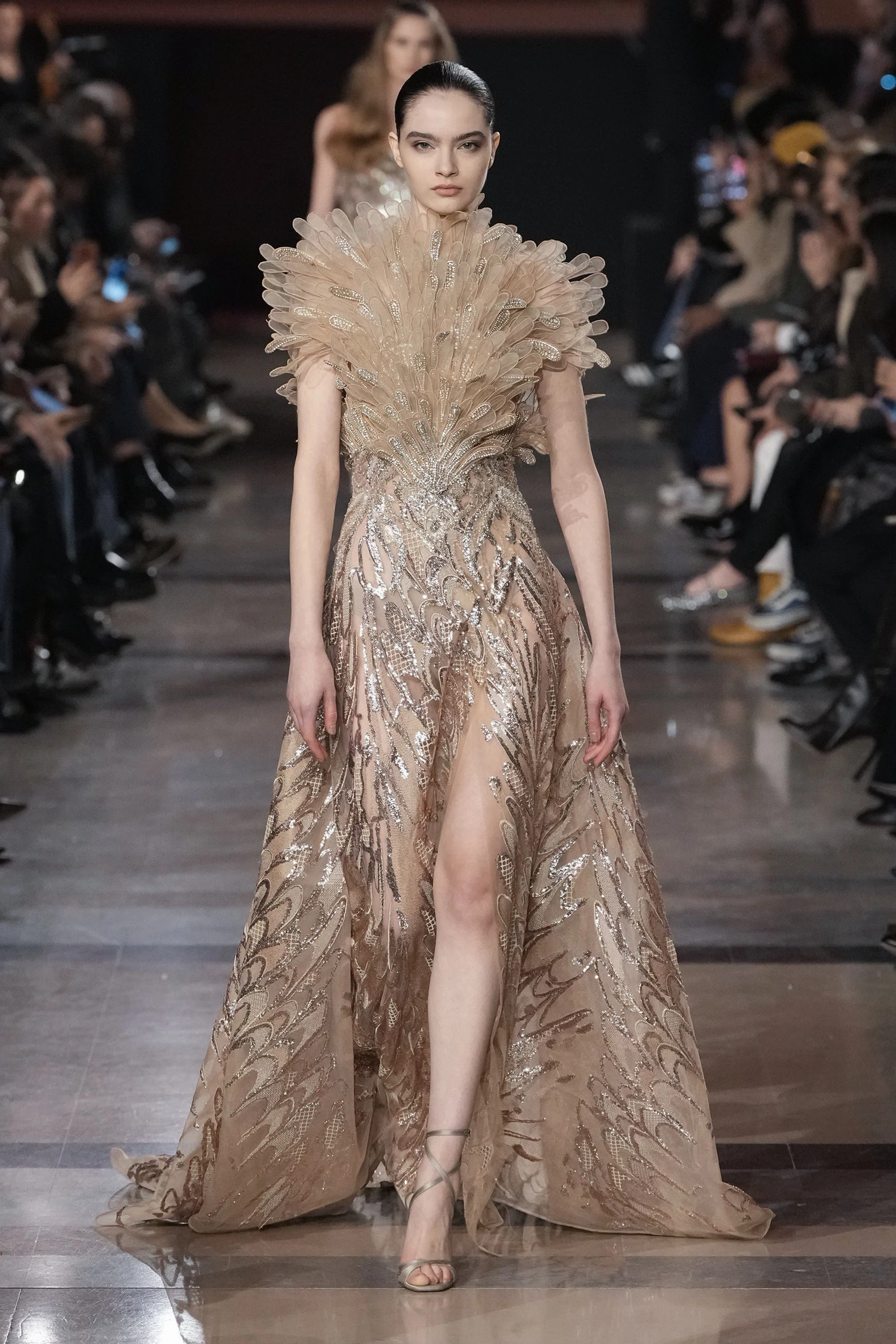 Golden Times: Elie Saab Couture Spring-Summer 2026 Collection8