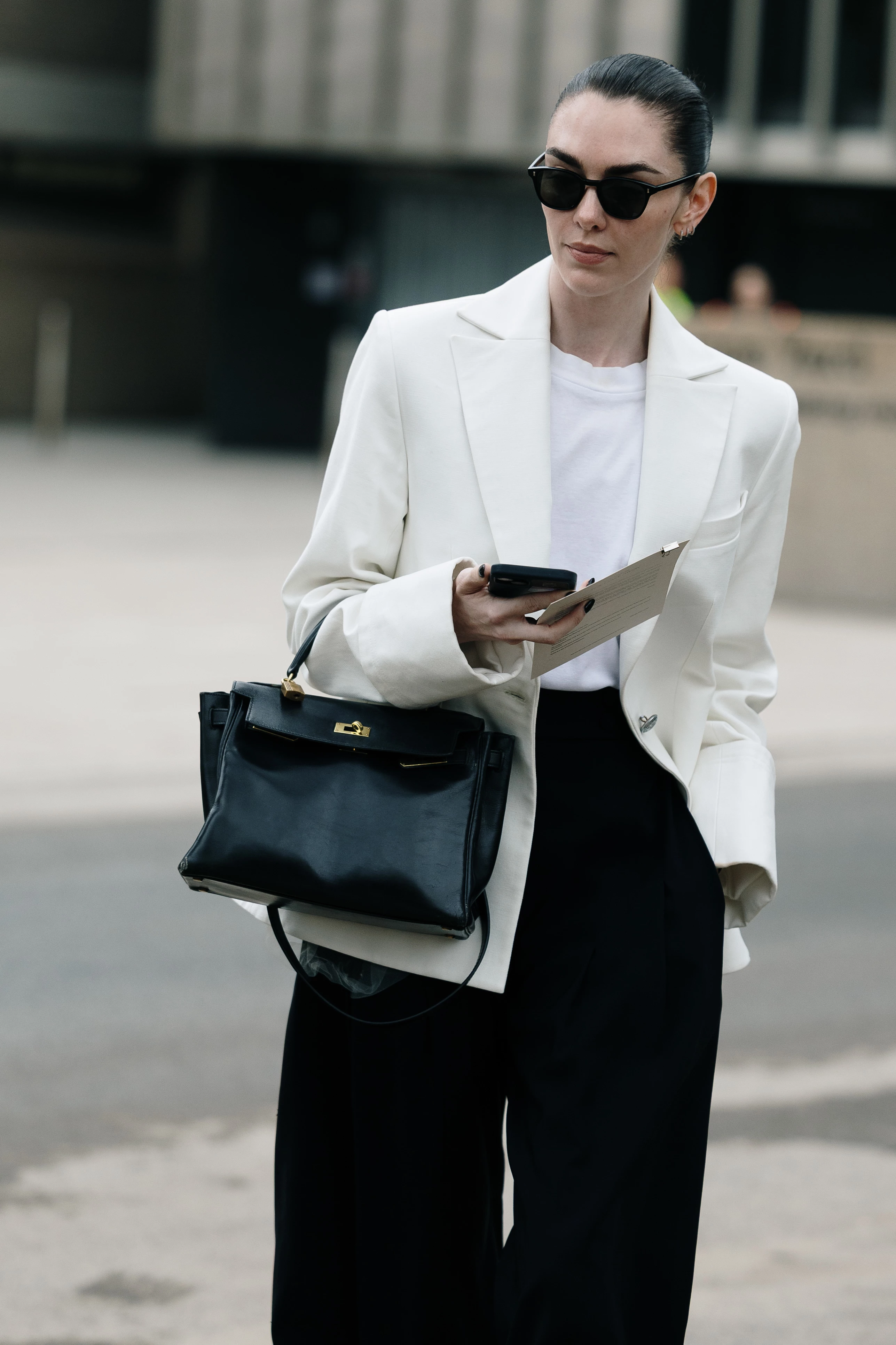 Streetstyle: the most fashionable girls on the streets of London18