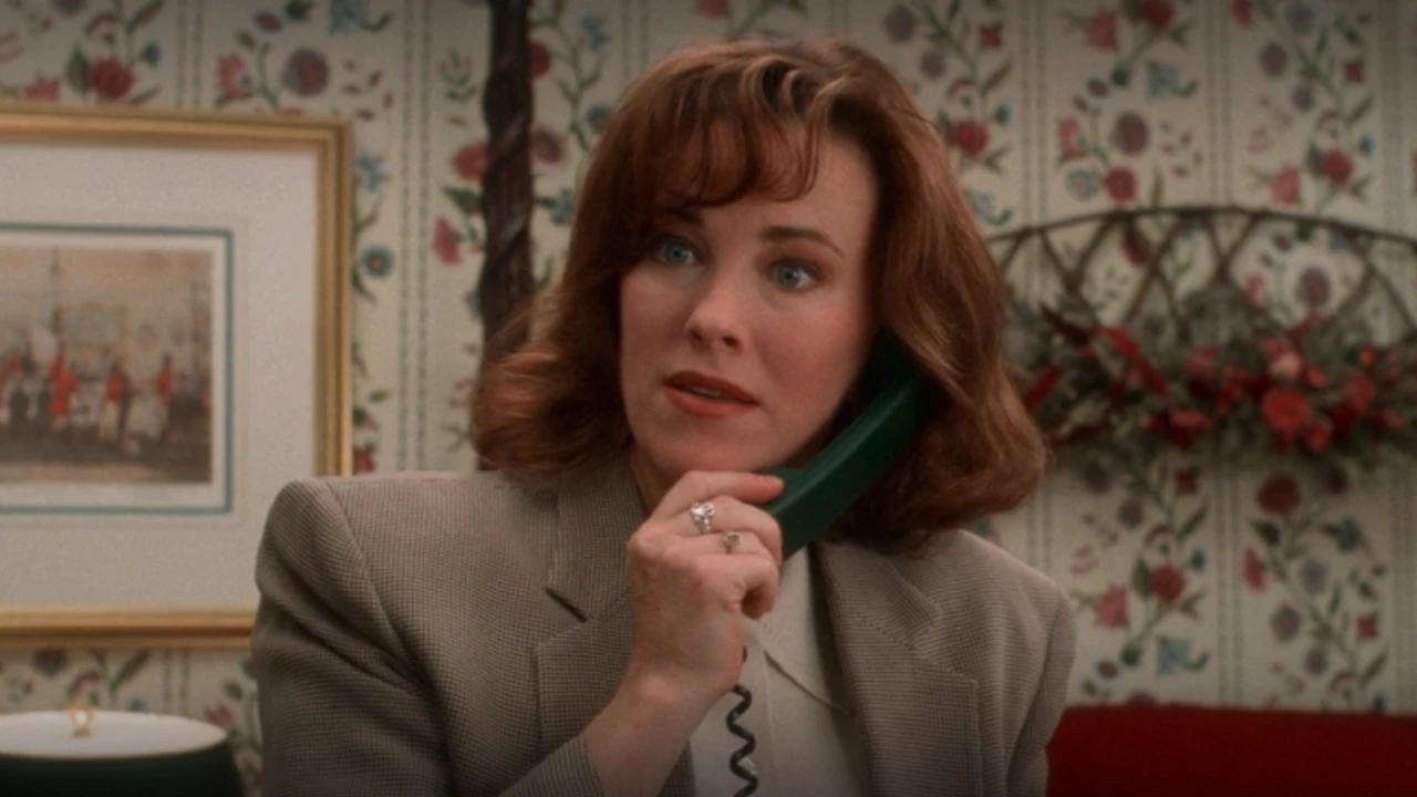 Catherine O'Hara in the movie0
