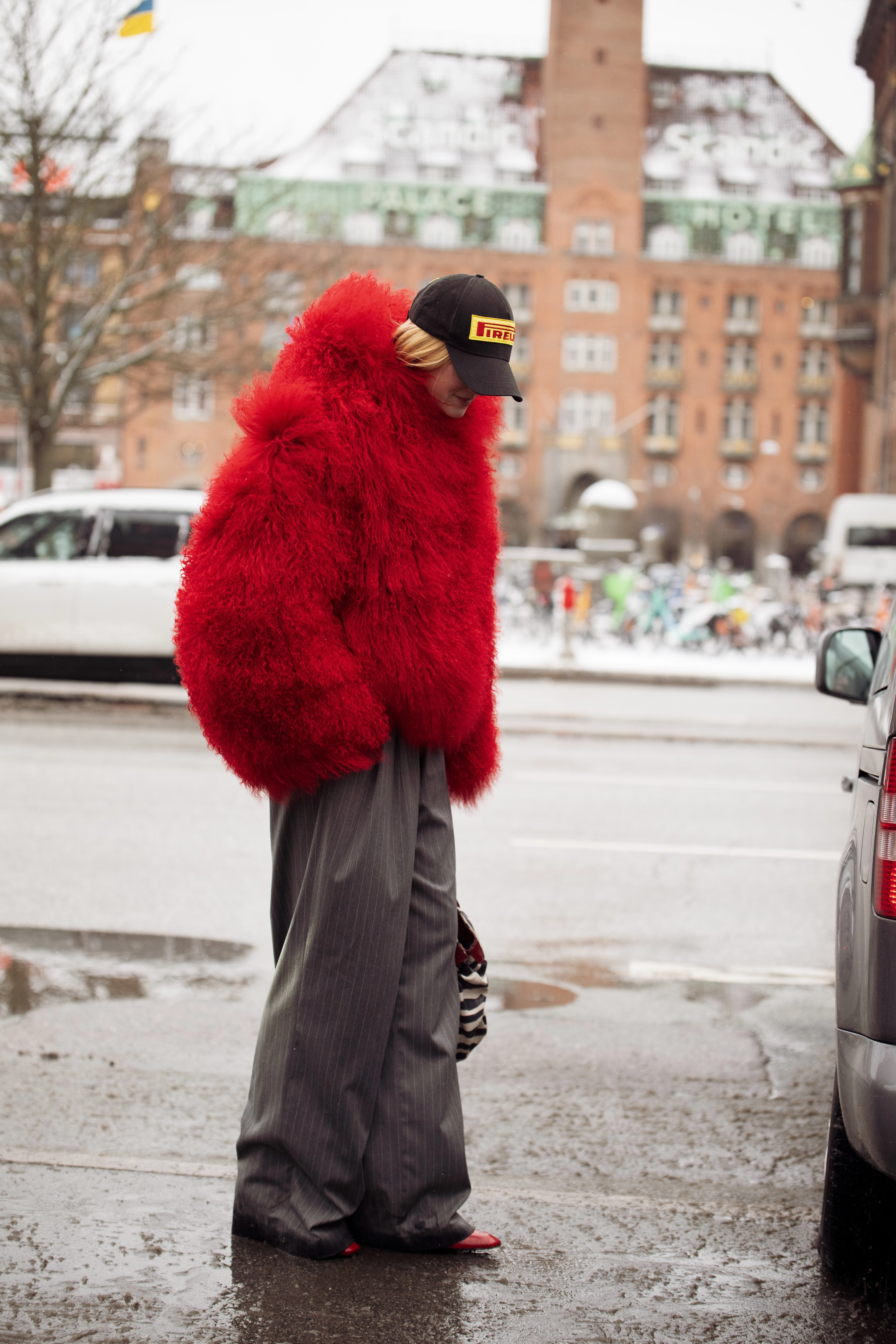 These coats and fur coats are the ones Scandinavian fashionistas are choosing right now3