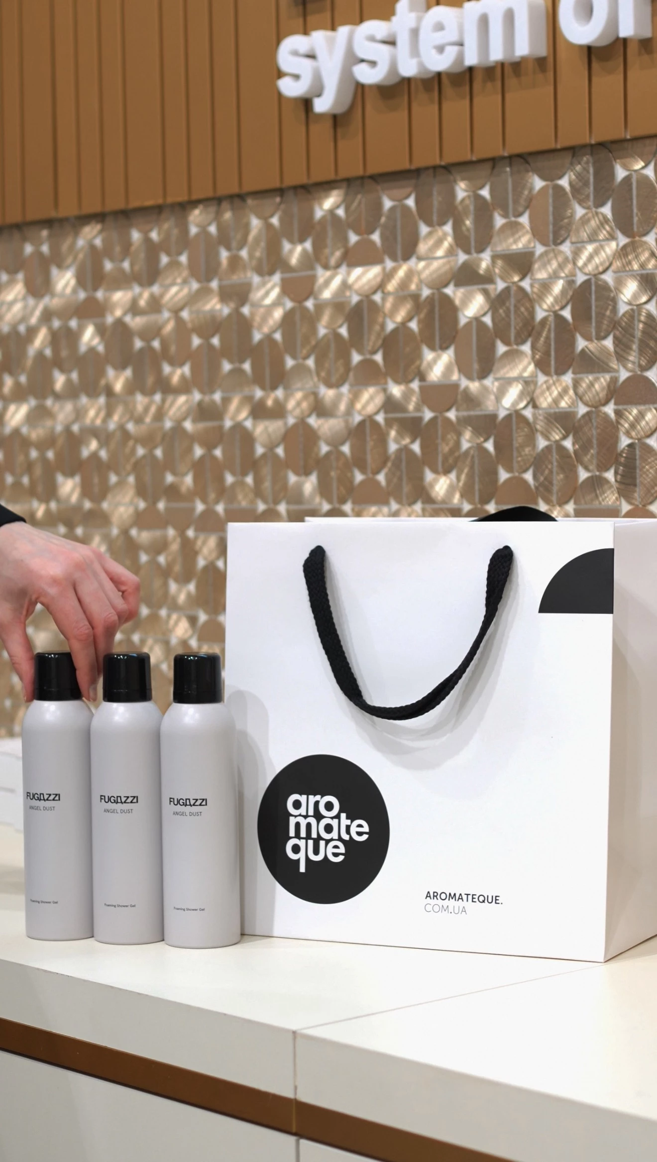 Propose to your beloved: Aromateque launches "Love Mail" for Valentine's Day2