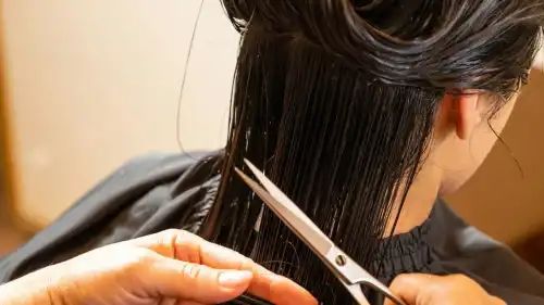 A dermatologist spoke about the connection between haircuts and hair growth