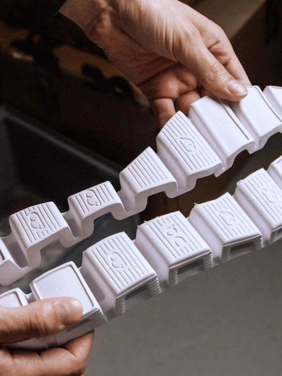 Why the world is going crazy for ON sneakers2