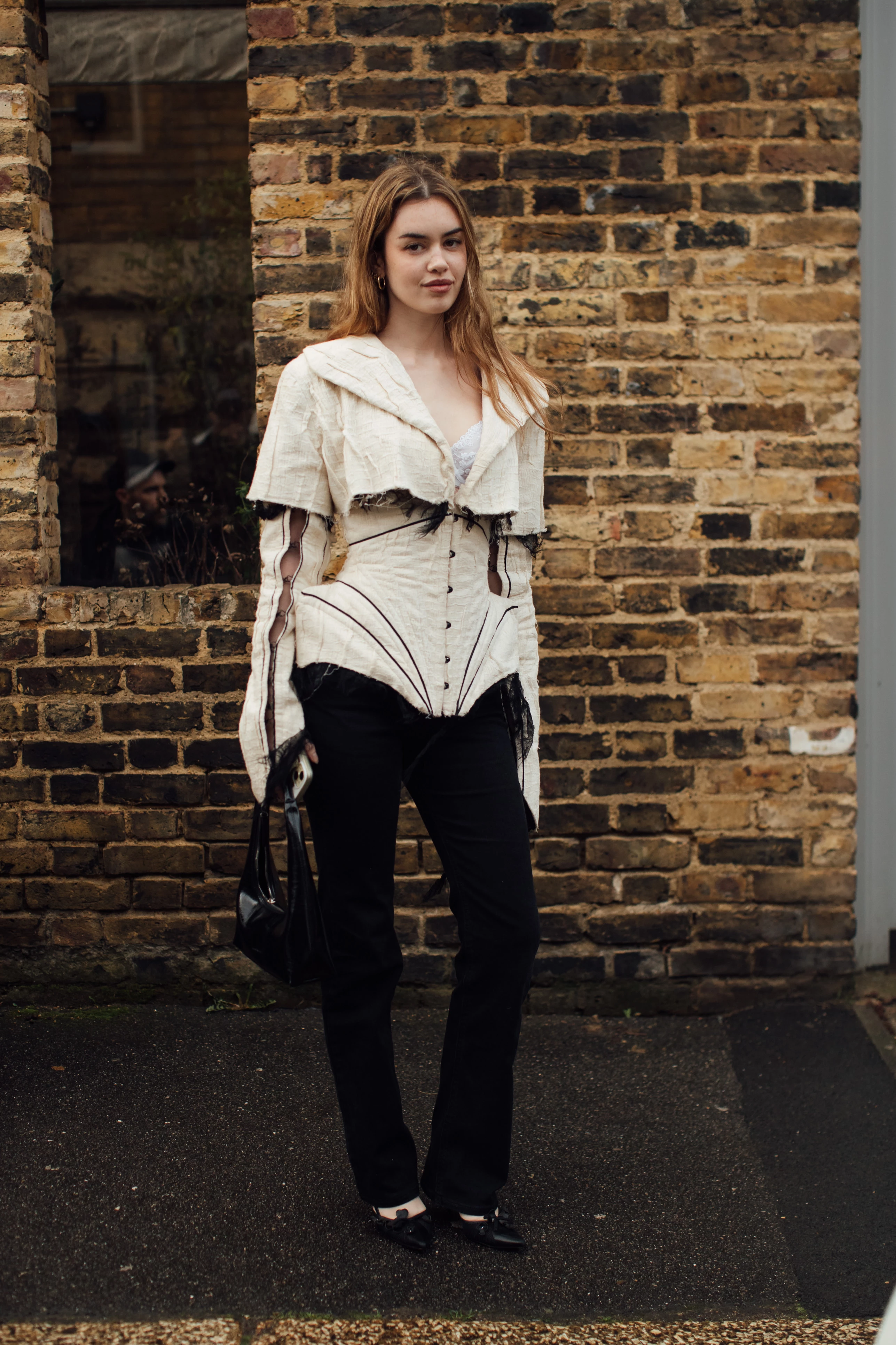 Streetstyle: the most fashionable girls on the streets of London12
