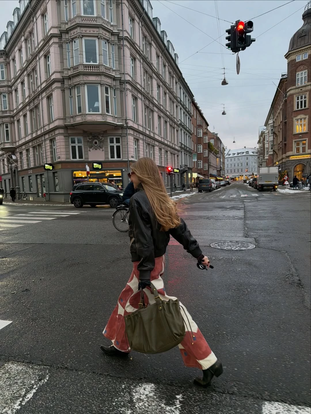 Instagram @ireneldc2