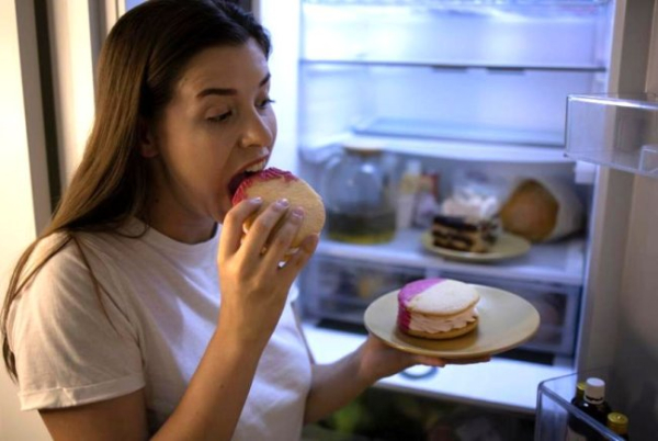 Before bed… How to curb nighttime hunger?