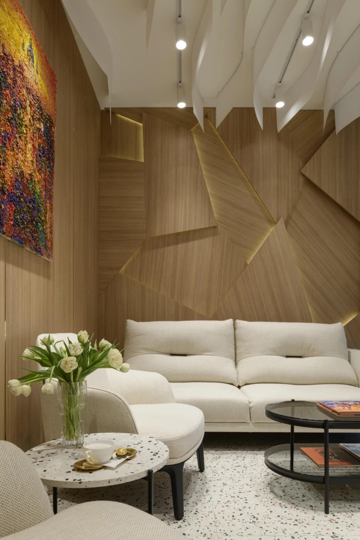 VOGUE UA To Do List: item #7. Restore your smile8