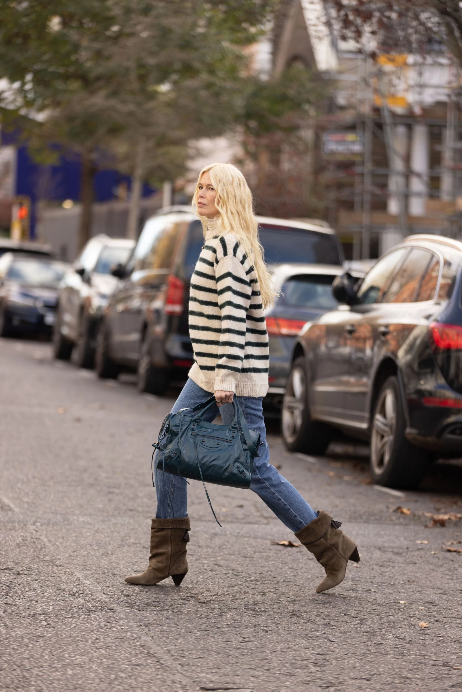 Claudia Schiffer with a City Bag by Balenciaga2