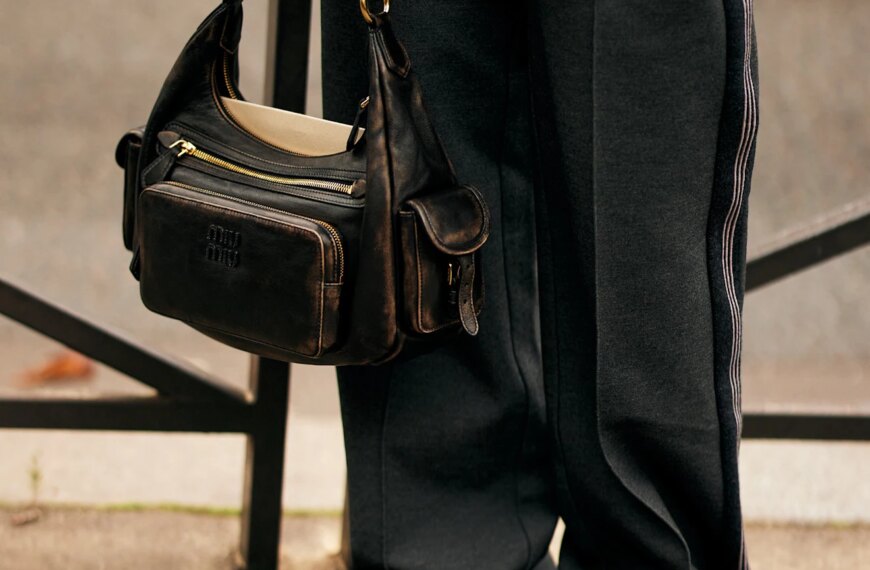 A “distressed” leather bag is the most fashionable accessory this cold season