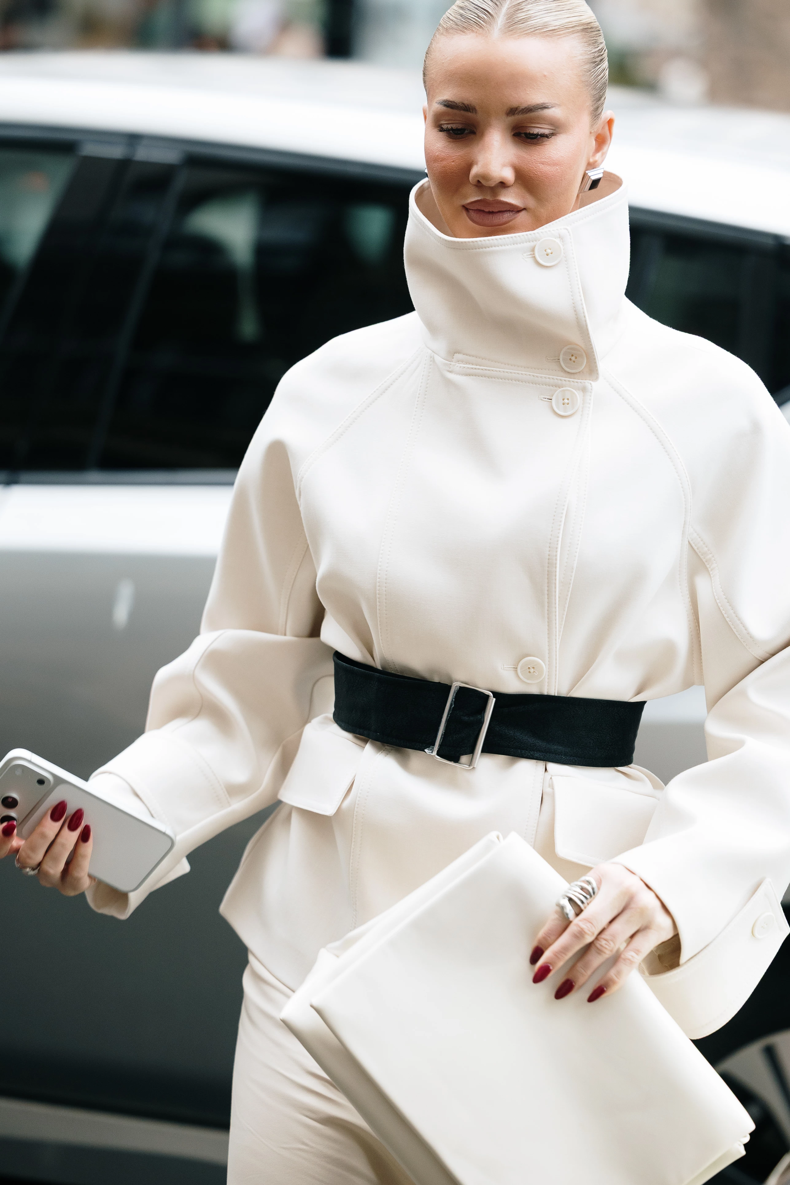 Streetstyle: the most fashionable girls on the streets of London36