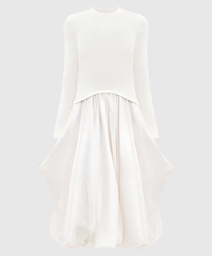 These are the most fashionable spring dresses that famous fashionistas are choosing right now.2