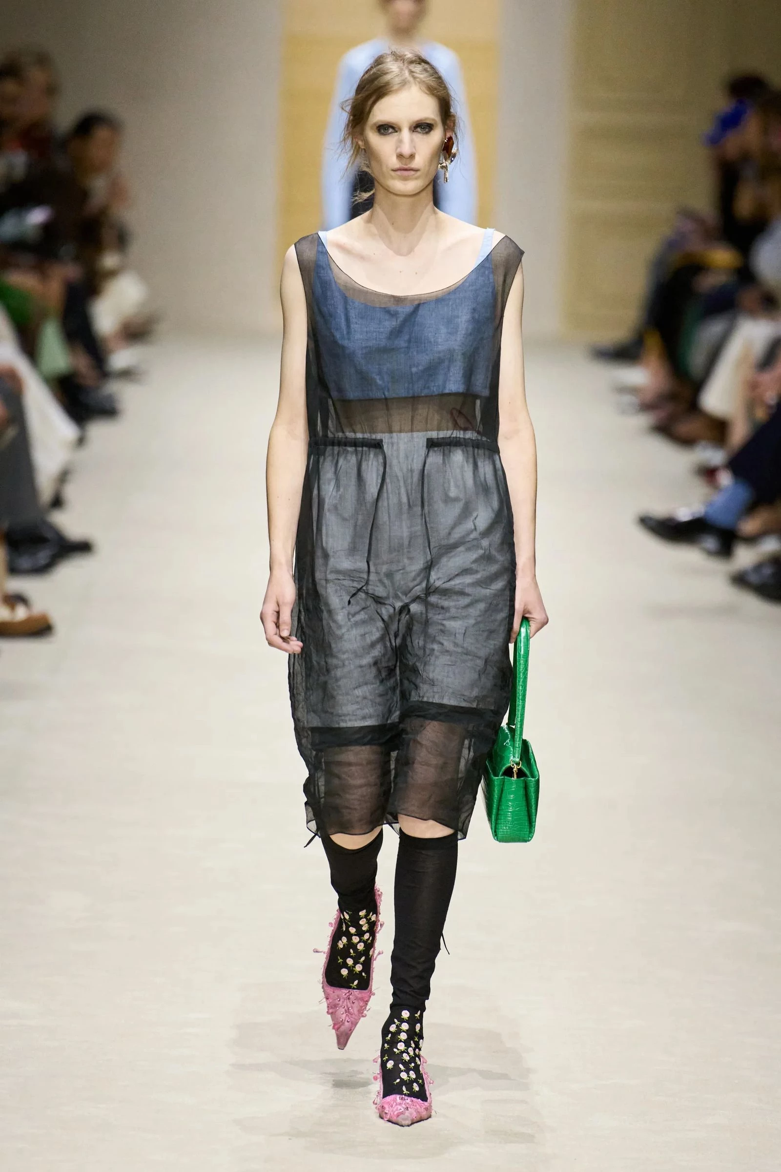 Prada's approach: how to create different looks from the same things8