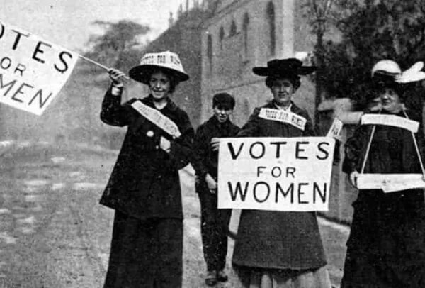 The secret meanings of suffragette jewelry