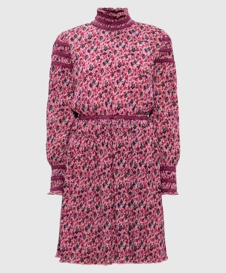 These are the most fashionable spring dresses that famous fashionistas are choosing right now.9