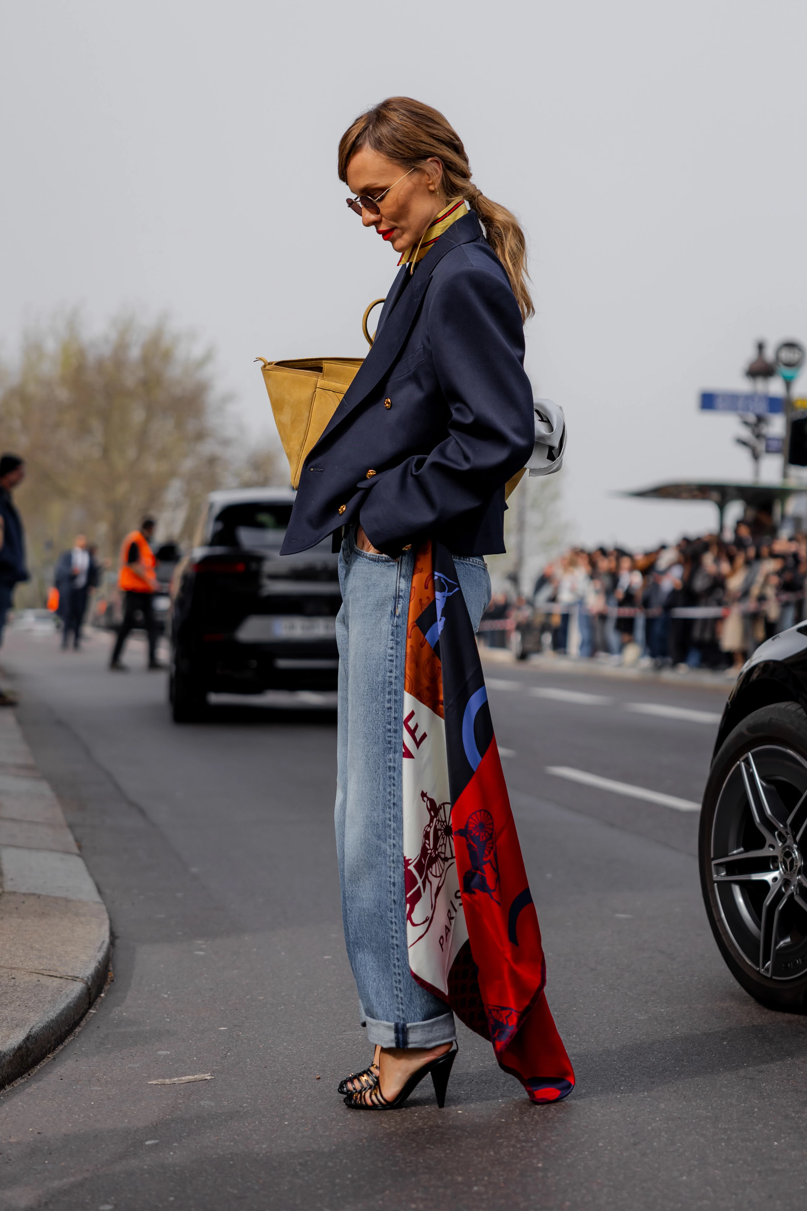Streetstyle: how guests of Paris Fashion Week dress28