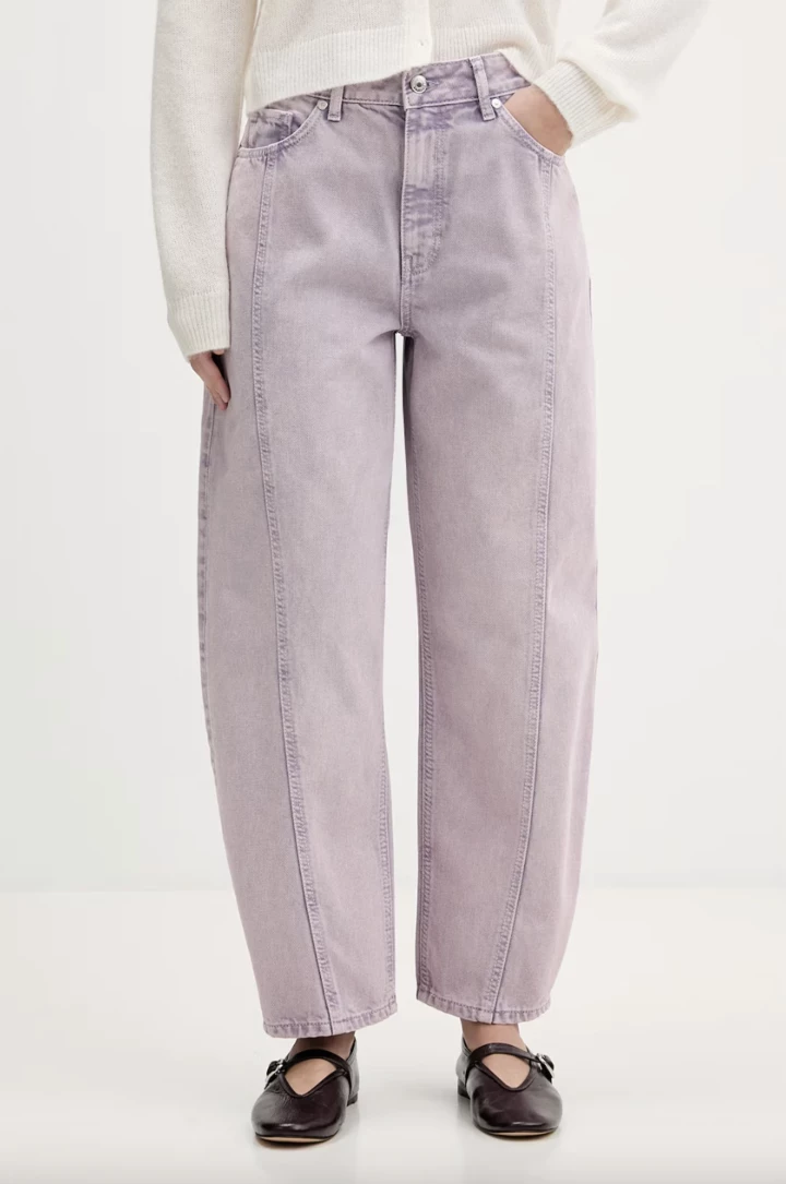 Airy silhouettes and balloon pants are the main fashion shapes of 202610