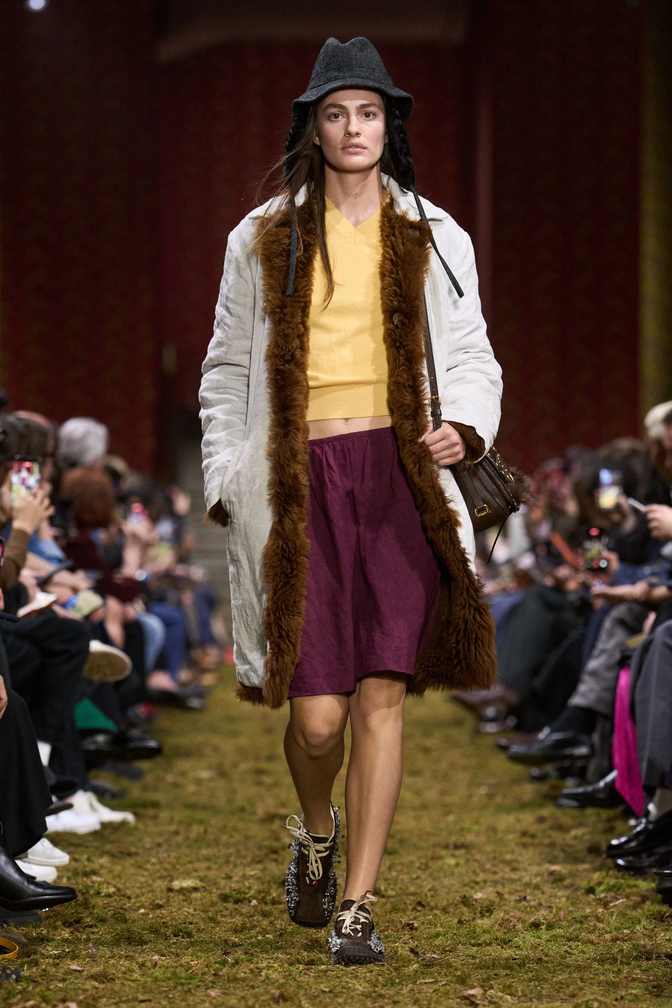 New Miu Miu collection fall-winter 2026/2027: philosophy of minimalism from Miuccia Prada9