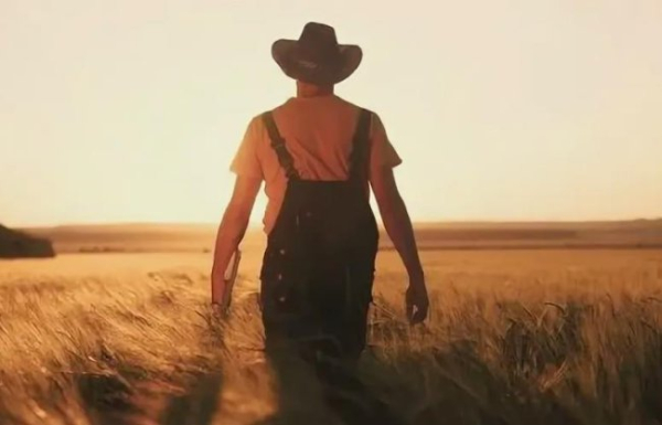 How to turn larks into owls? Transfiguration, Russian style.