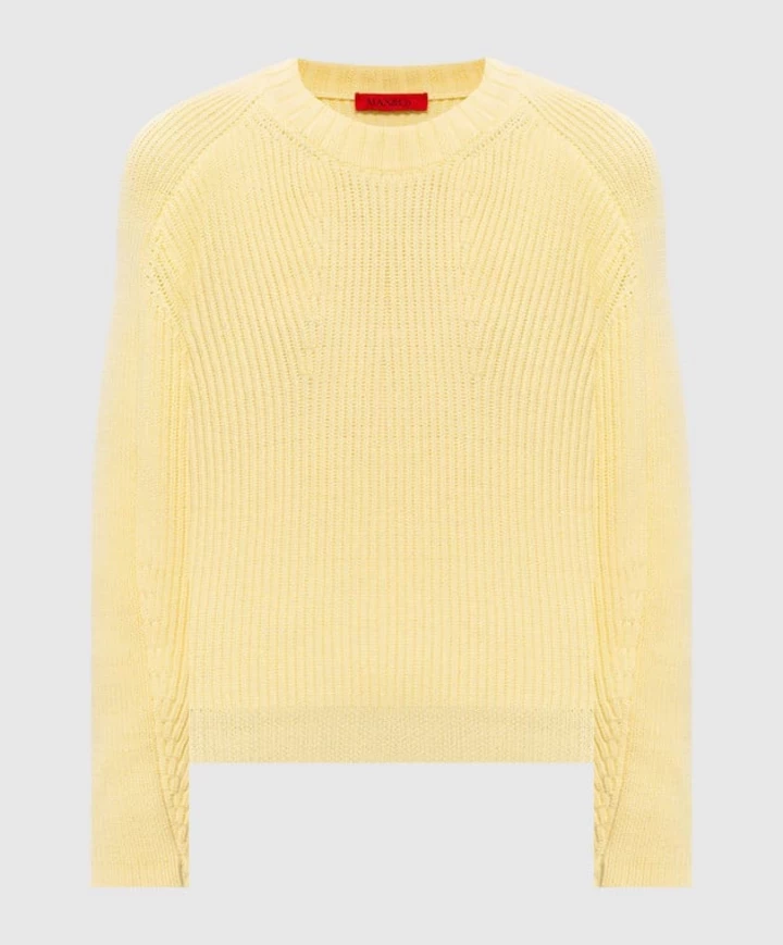 A yellow sweater is a fashion must-have in your basic wardrobe this spring9