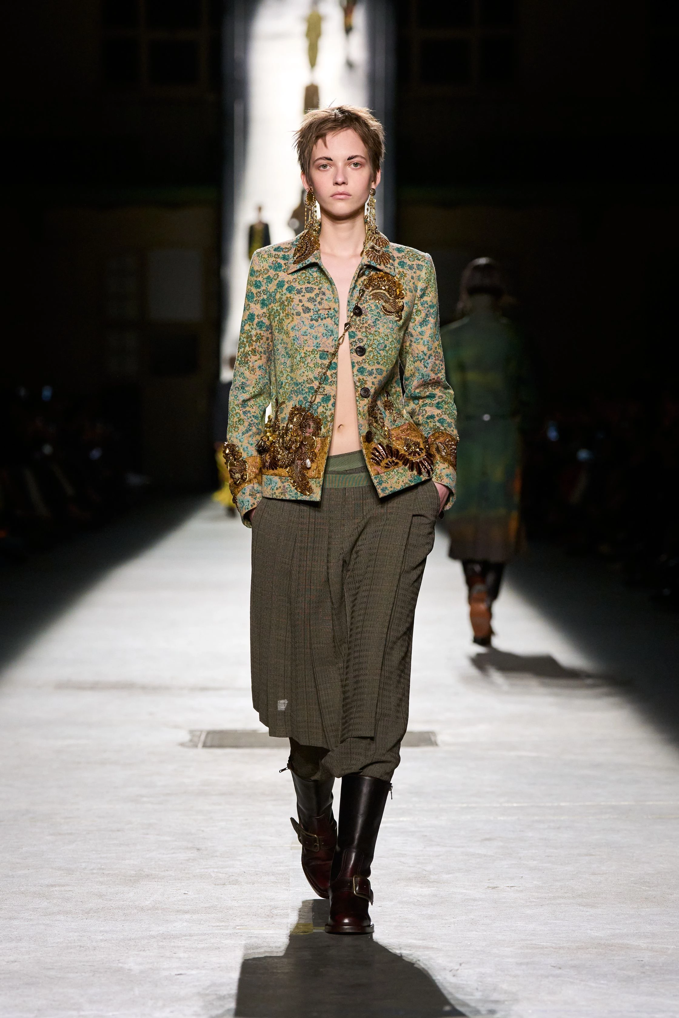 Nostalgia for youth: what the new Dries Van Noten fall-winter 2026/2027 collection turned out like4