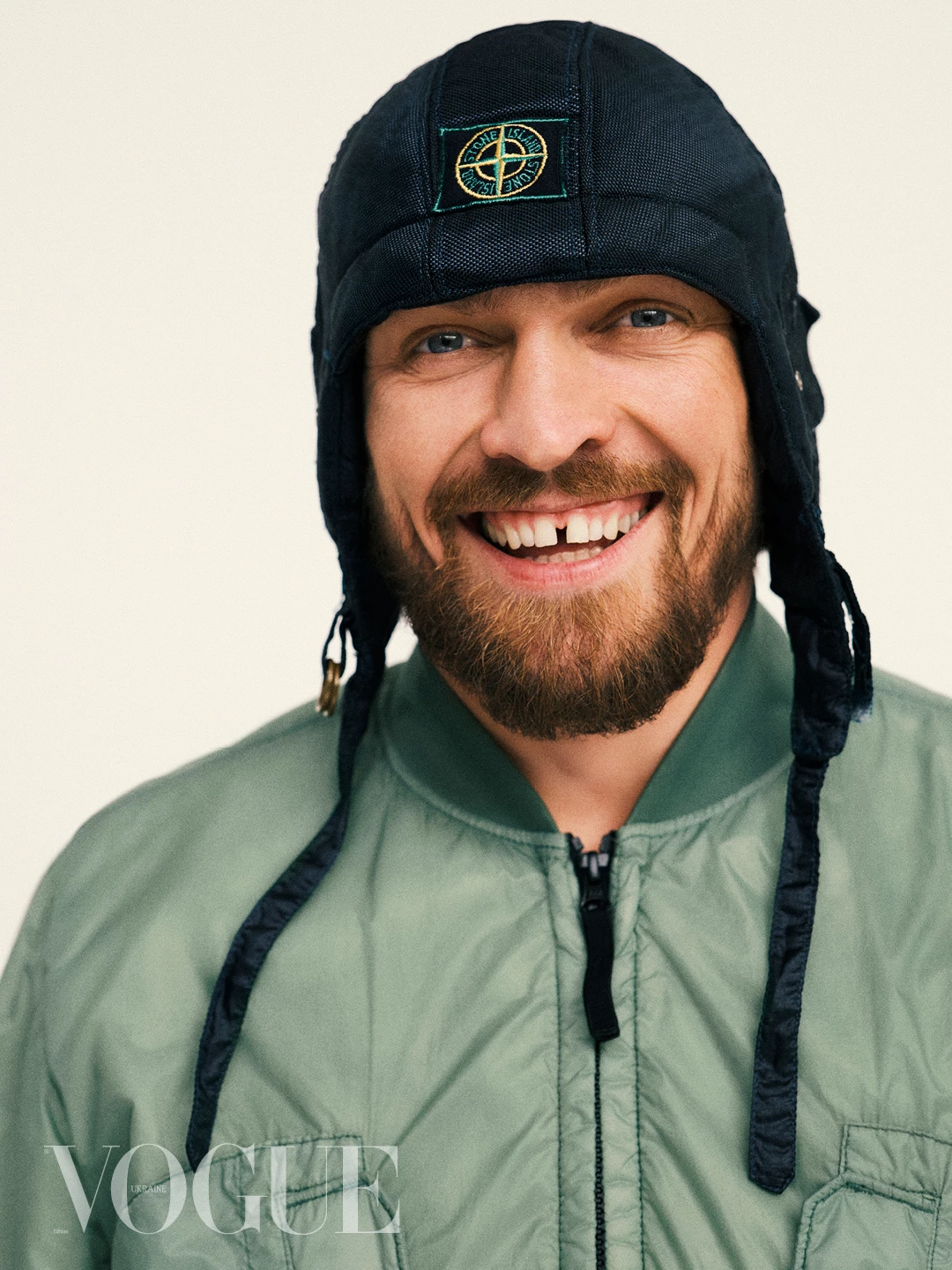 Polyamide and elastane bomber jacket, nylon hat, everything – Stone Island9