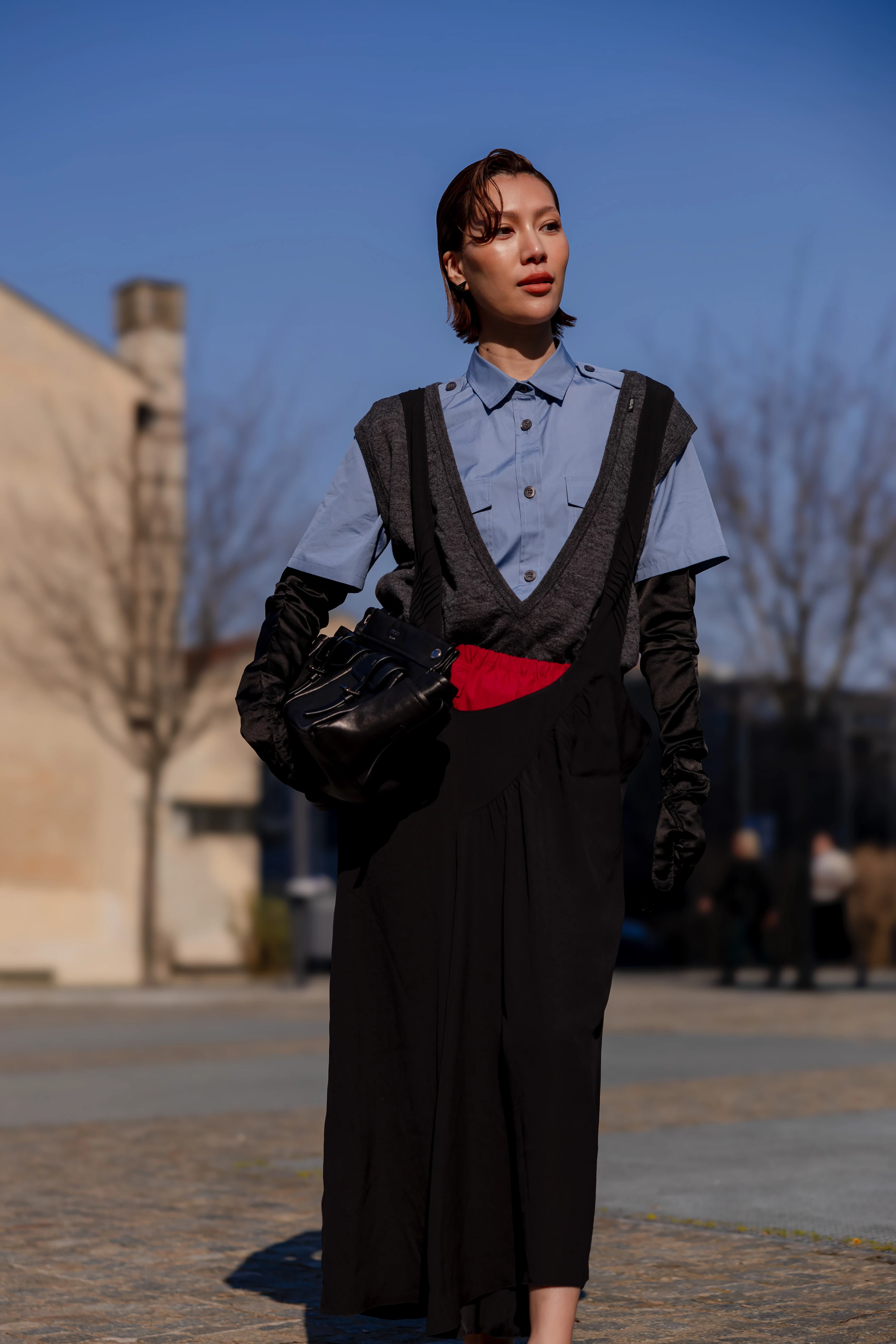 Streetstyle: the most fashionable girls on the streets of Milan0