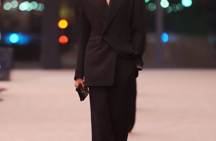 Sexuality and rigor: the new Saint Laurent fall-winter 2026/2027 collection