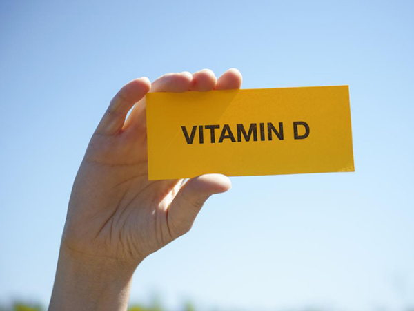 What are the signs of vitamin D deficiency?