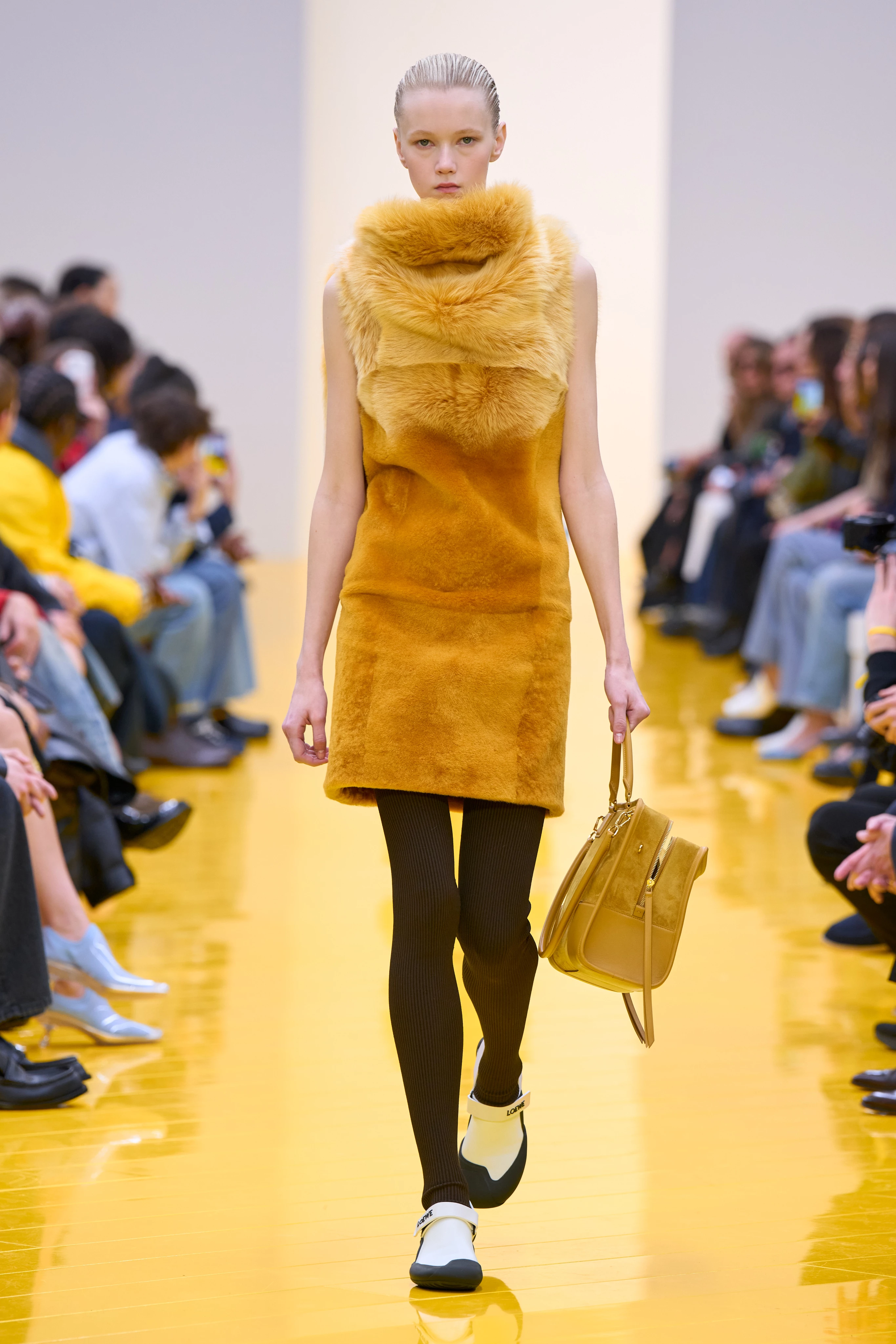 Paris Fashion Week: New Collections from Balenciaga, LOEWE and Viktoria Beckham8