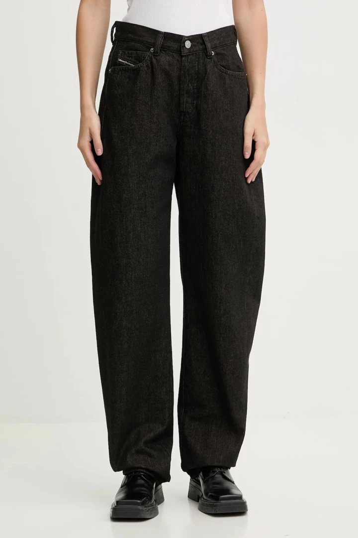 Here are the hottest jeans this season, which are gradually becoming the new classics19